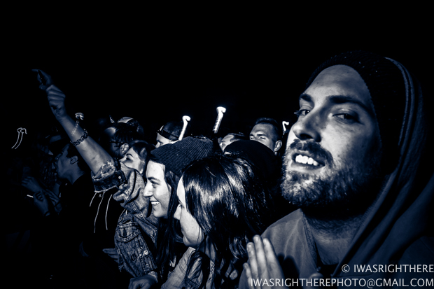Lifetime crowd prepping (photo: James Meadows)